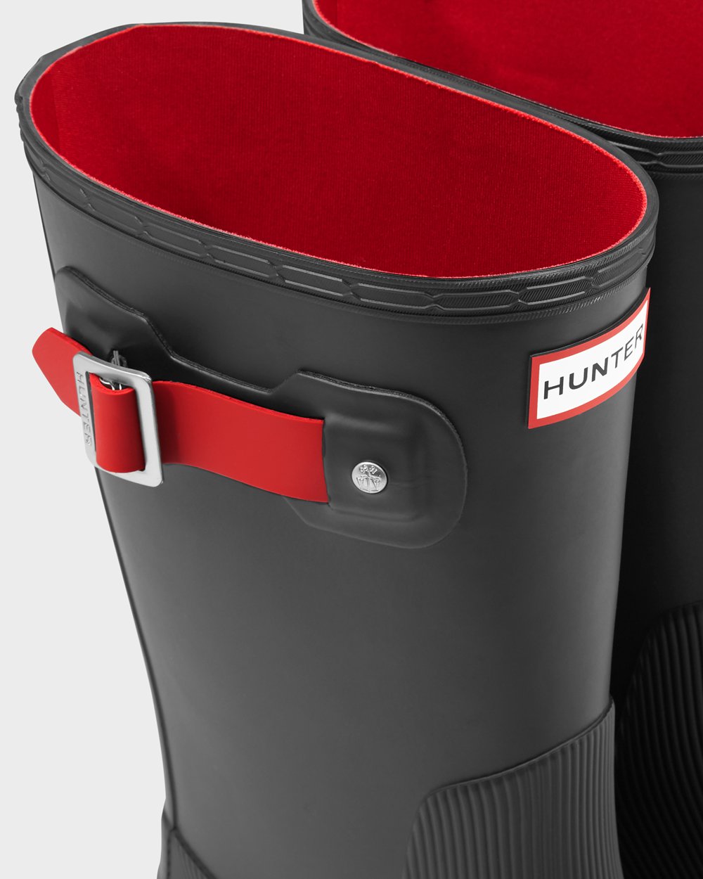 Hunter Original Flat Heel Calendar Sole Short Rain Boots - On Sale Mens Black/Red - BEZPOC610